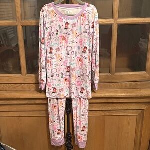 Taylor Swift pajama set